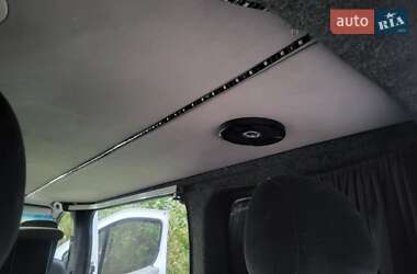 Минивэн Opel Vivaro 2005 в 