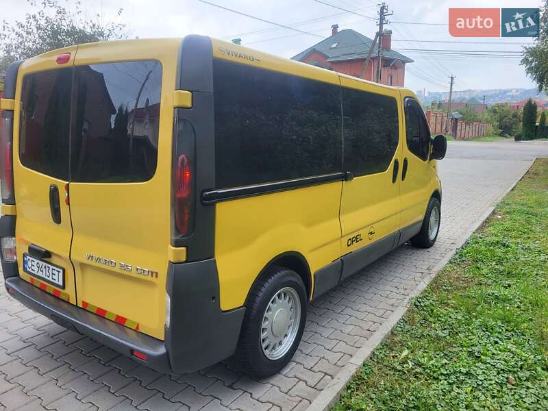 Минивэн Opel Vivaro 2004 в Хмельницком