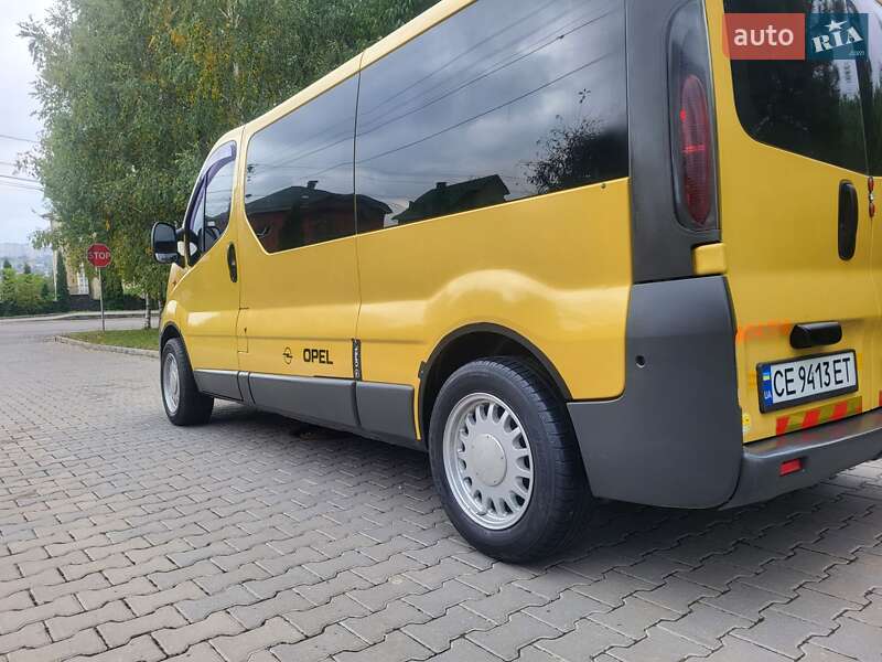 Минивэн Opel Vivaro 2004 в Хмельницком