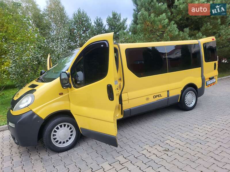 Минивэн Opel Vivaro 2004 в Хмельницком
