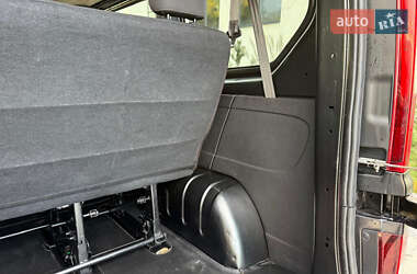 Минивэн Opel Vivaro 2015 в 