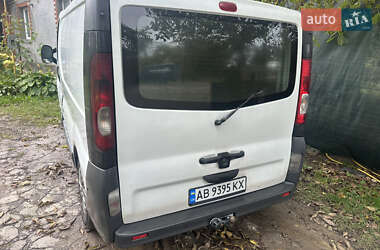 Вантажний фургон Opel Vivaro 2003 в Бару