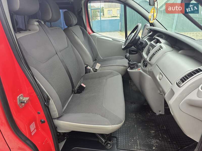 Минивэн Opel Vivaro 2008 в Запорожье фото 31 Минивэн Opel Vivaro 2008 в Запорожье