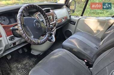 Минивэн Opel Vivaro 2007 в 
