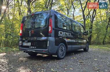 Минивэн Opel Vivaro 2007 в 