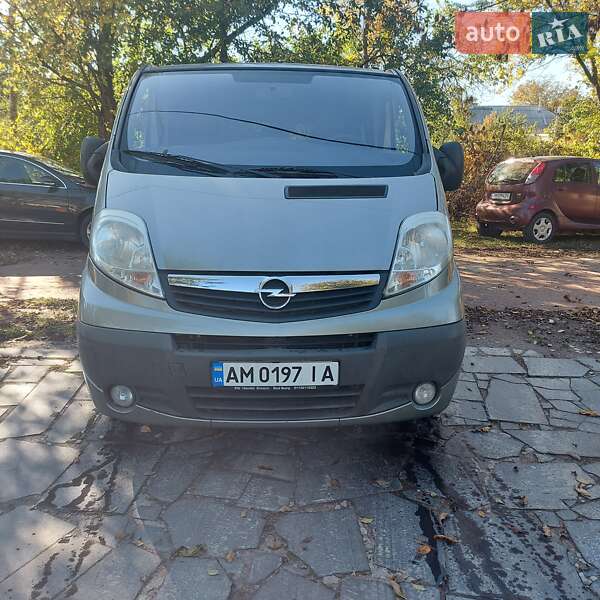 Мінівен Opel Vivaro 2011 в Житомирі фото Мінівен Opel Vivaro 2011 в Житомирі