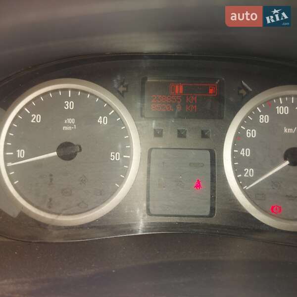 Мінівен Opel Vivaro 2011 в Житомирі фото 6 Мінівен Opel Vivaro 2011 в Житомирі