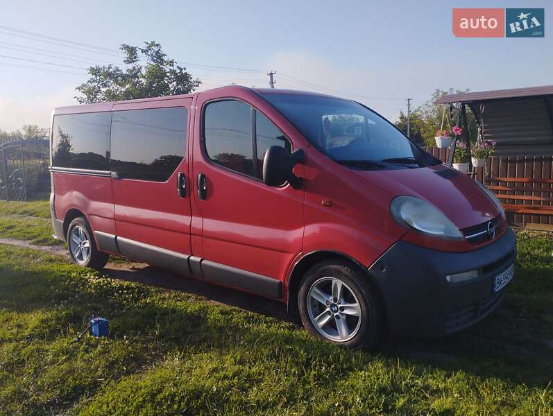 Минивэн Opel Vivaro 2004 в Остроге фото 10 Минивэн Opel Vivaro 2004 в Остроге