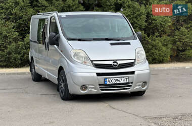 Минивэн Opel Vivaro 2009 в 