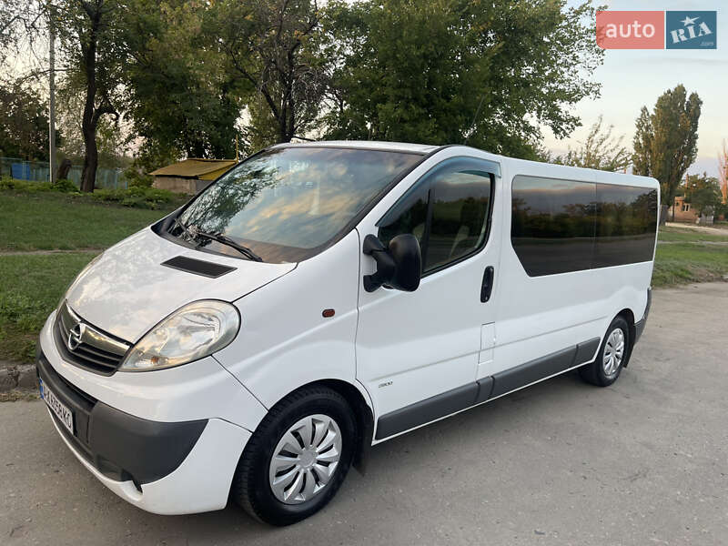 Минивэн Opel Vivaro 2007 в Харькове