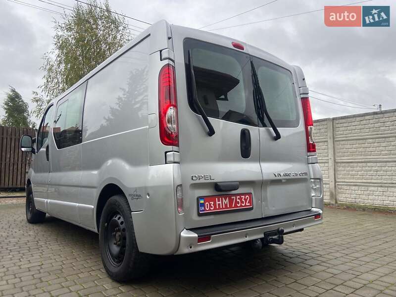 Минивэн Opel Vivaro 2012 в Луцке фото 7 Минивэн Opel Vivaro 2012 в Луцке