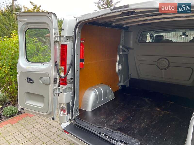 Минивэн Opel Vivaro 2012 в Луцке фото 46 Минивэн Opel Vivaro 2012 в Луцке