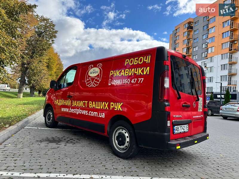 Грузовой фургон Opel Vivaro 2017 в Виннице