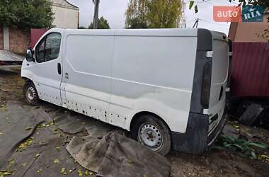 Грузовой фургон Opel Vivaro 2004 в 