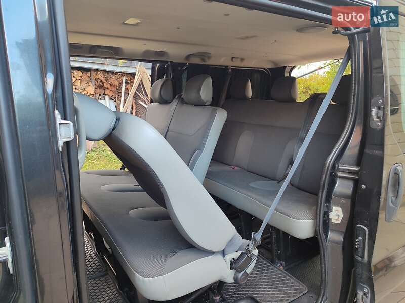 Мінівен Opel Vivaro 2012 в Бориславі