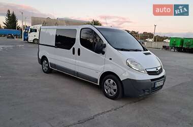 Минивэн Opel Vivaro 2013 в 