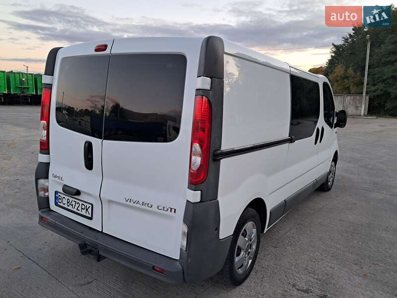 Минивэн Opel Vivaro 2013 в Виннице