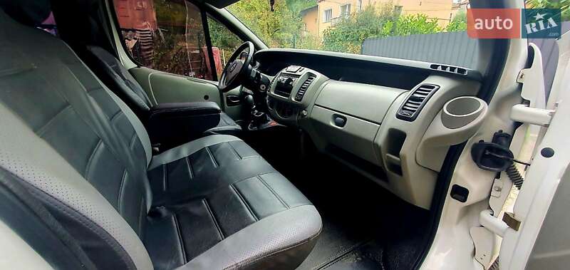 Минивэн Opel Vivaro 2004 в Ивано-Франковске фото 8 Минивэн Opel Vivaro 2004 в Ивано-Франковске