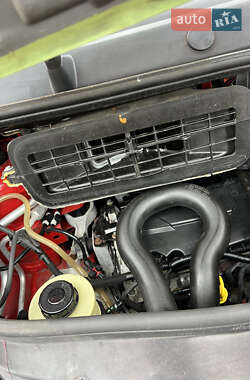 Грузовой фургон Opel Vivaro 2014 в 