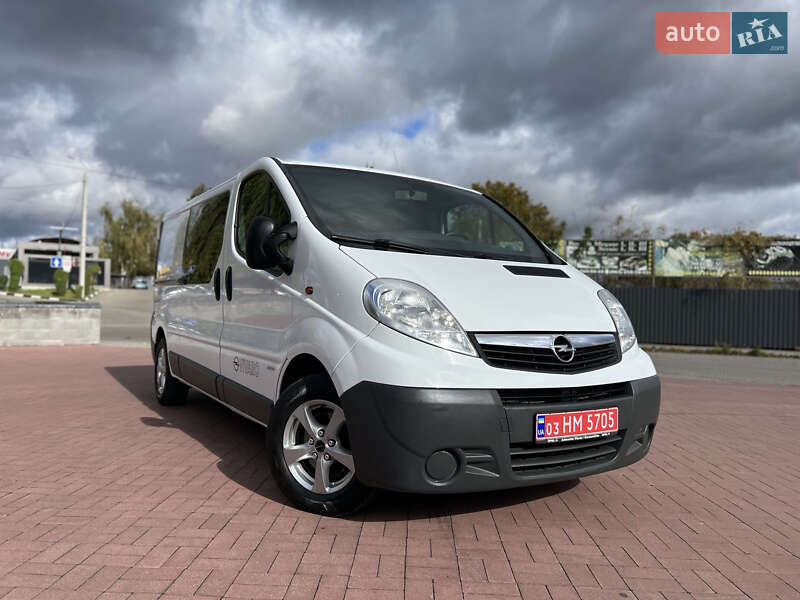 Мінівен Opel Vivaro 2014 в Рівному фото 5 Мінівен Opel Vivaro 2014 в Рівному