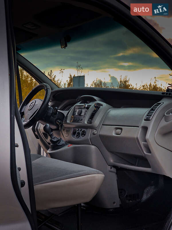 Мінівен Opel Vivaro 2008 в Хмельницькому