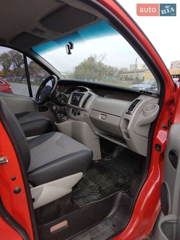 Вантажопасажирський фургон Opel Vivaro 2008 в Львові фото 6 Вантажопасажирський фургон Opel Vivaro 2008 в Львові