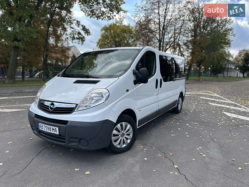 Минивэн Opel Vivaro 2014 в Виннице