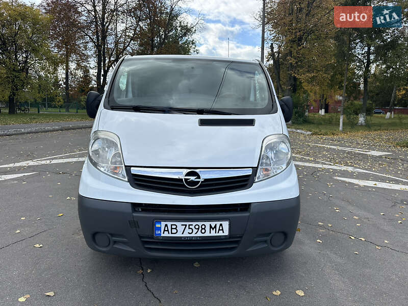 Минивэн Opel Vivaro 2014 в Виннице