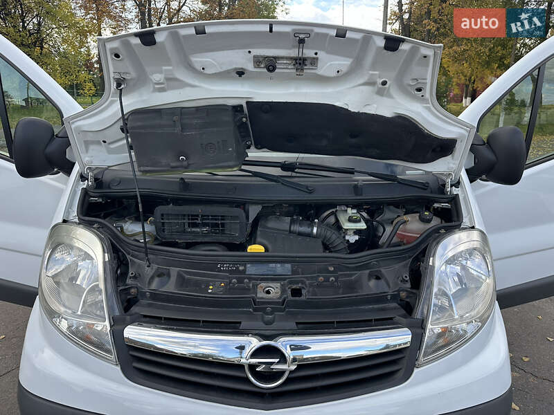 Минивэн Opel Vivaro 2014 в Виннице