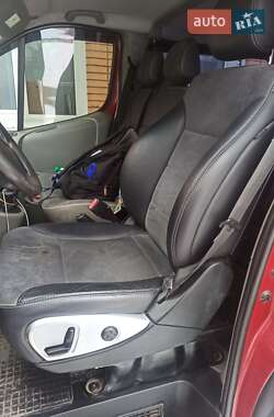 Минивэн Opel Vivaro 2009 в 