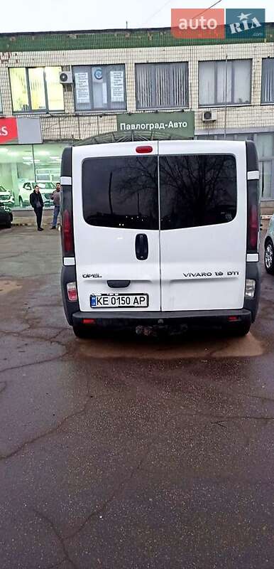 Минивэн Opel Vivaro 2003 в Киеве