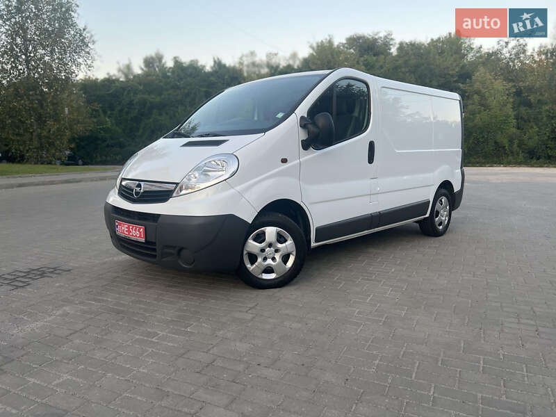 Opel Vivaro 2013 Opel Vivaro 2013