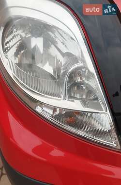 Вантажний фургон Opel Vivaro 2013 в  фото 6 Вантажний фургон Opel Vivaro 2013 в