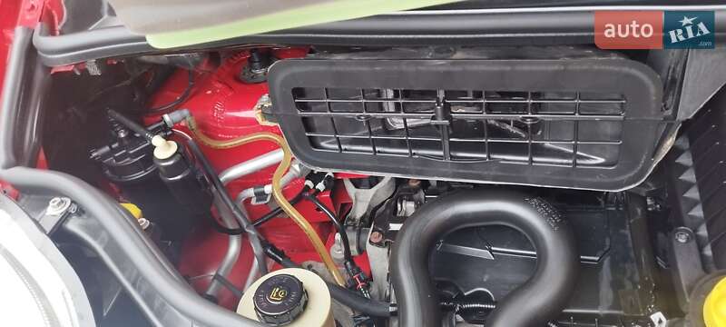 Грузовой фургон Opel Vivaro 2013 в Радомышле фото 16 Грузовой фургон Opel Vivaro 2013 в Радомышле