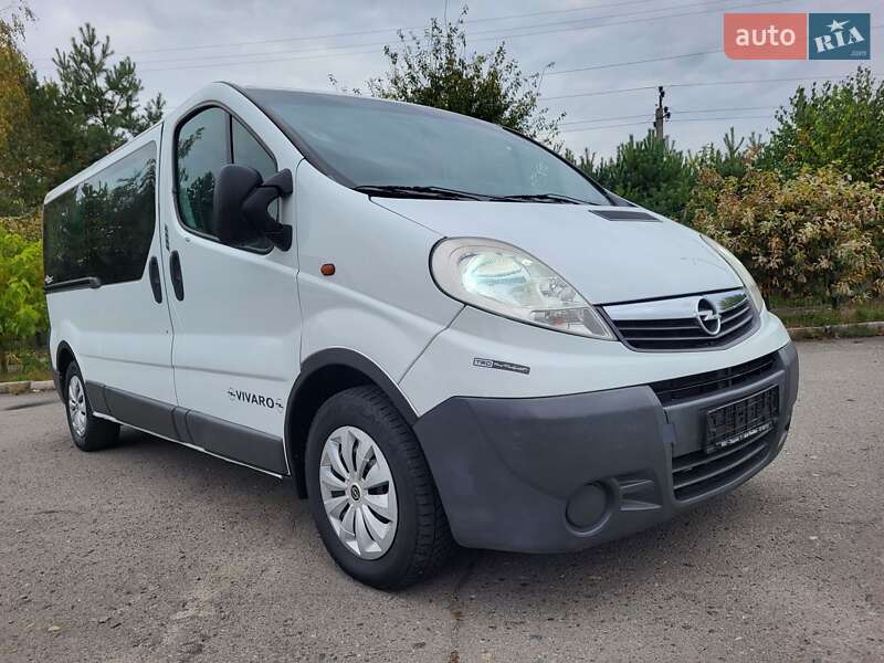 Мінівен Opel Vivaro 2007 в Хмельницькому