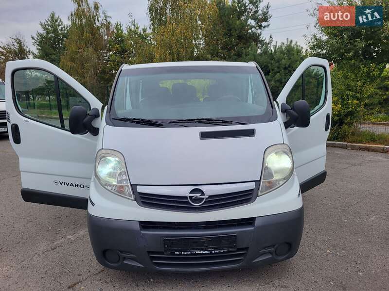 Мінівен Opel Vivaro 2007 в Хмельницькому