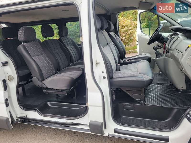 Мінівен Opel Vivaro 2007 в Хмельницькому