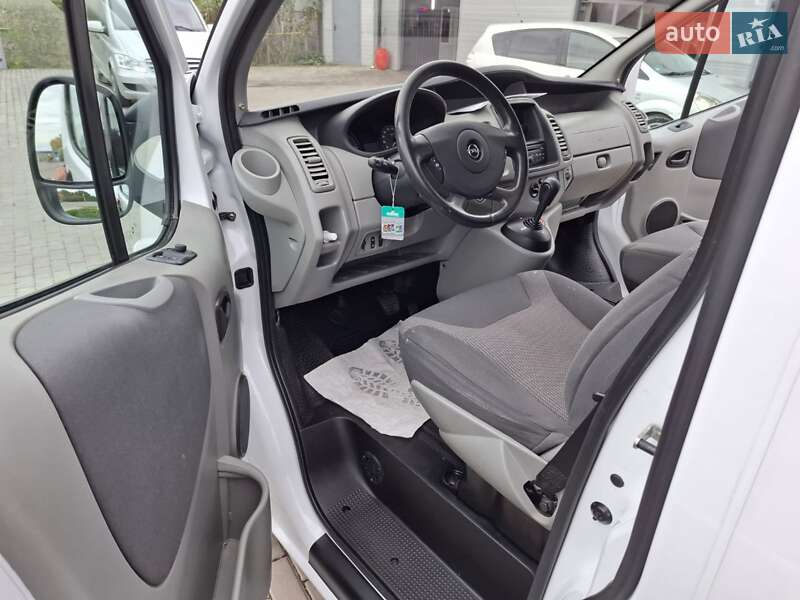 Минивэн Opel Vivaro 2012 в Черновцах фото 10 Минивэн Opel Vivaro 2012 в Черновцах