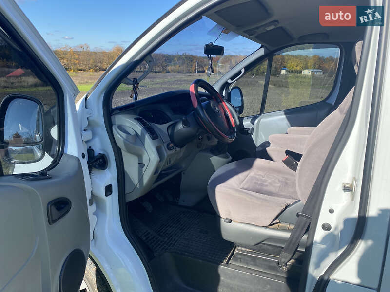 Мінівен Opel Vivaro 2007 в Володимирі