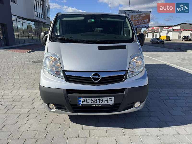 Минивэн Opel Vivaro 2011 в Ивано-Франковске фото 12 Минивэн Opel Vivaro 2011 в Ивано-Франковске