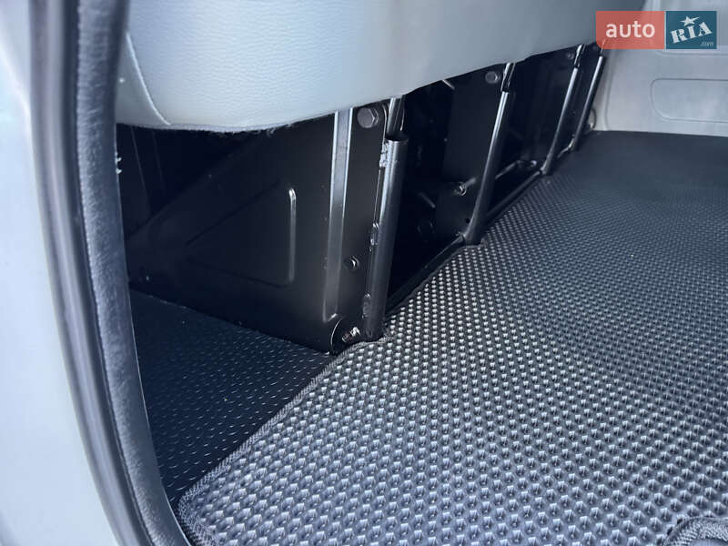 Минивэн Opel Vivaro 2011 в Ивано-Франковске фото 102 Минивэн Opel Vivaro 2011 в Ивано-Франковске