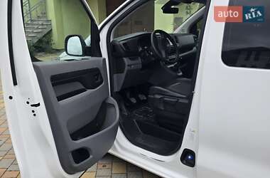 Минивэн Opel Vivaro 2019 в 