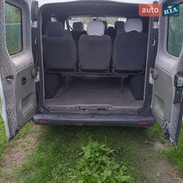 Мінівен Opel Vivaro 2004 в Дунаївцях