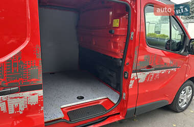 Грузовой фургон Opel Vivaro 2017 в  фото 37 Грузовой фургон Opel Vivaro 2017 в