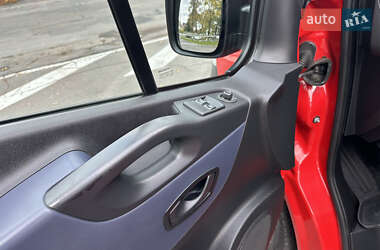 Грузовой фургон Opel Vivaro 2017 в  фото 54 Грузовой фургон Opel Vivaro 2017 в