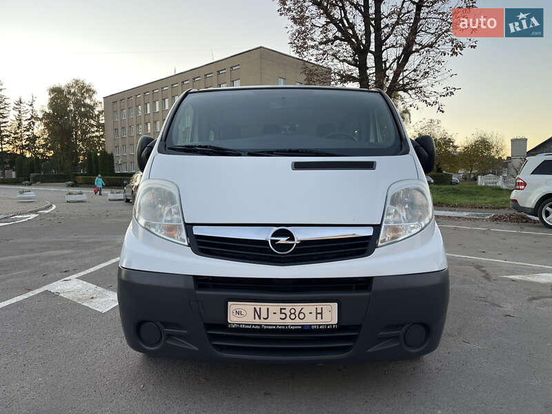 Минивэн Opel Vivaro 2011 в Радивилове