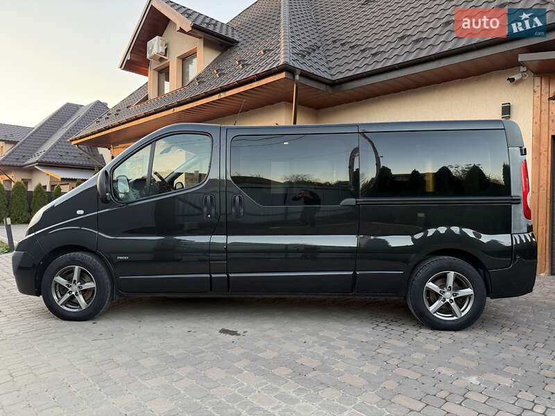 Минивэн Opel Vivaro 2013 в Черновцах фото 10 Минивэн Opel Vivaro 2013 в Черновцах