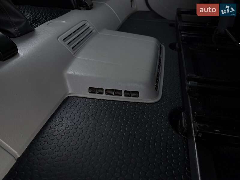 Минивэн Opel Vivaro 2013 в Черновцах фото 39 Минивэн Opel Vivaro 2013 в Черновцах