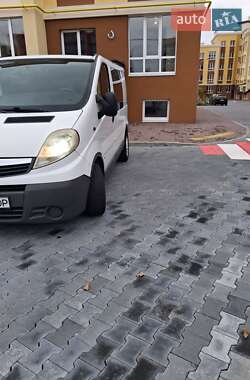 Минивэн Opel Vivaro 2007 в 