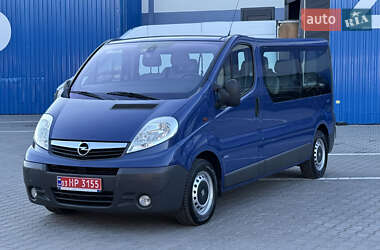 Минивэн Opel Vivaro 2009 в 